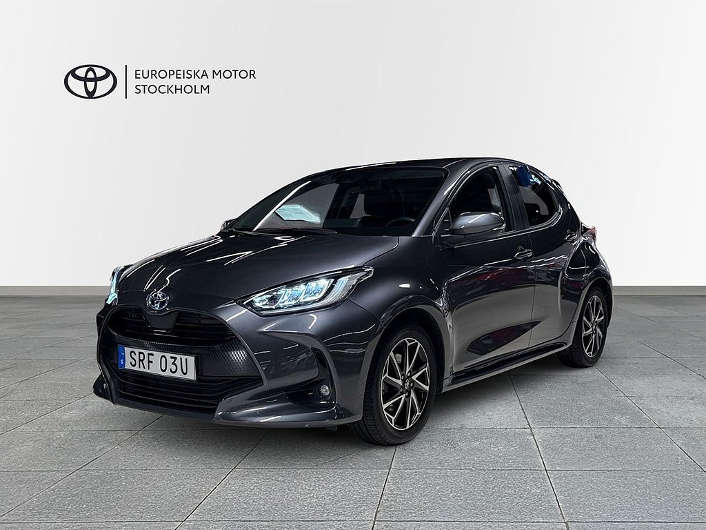 Toyota Yaris 1.5 HSD Active Plus / V-hjul / LED / 1560mil!