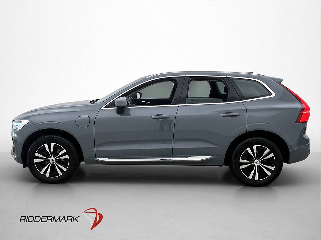 Volvo XC60 Recharge T6 AWD CoreEdition Pano Google Värm Drag