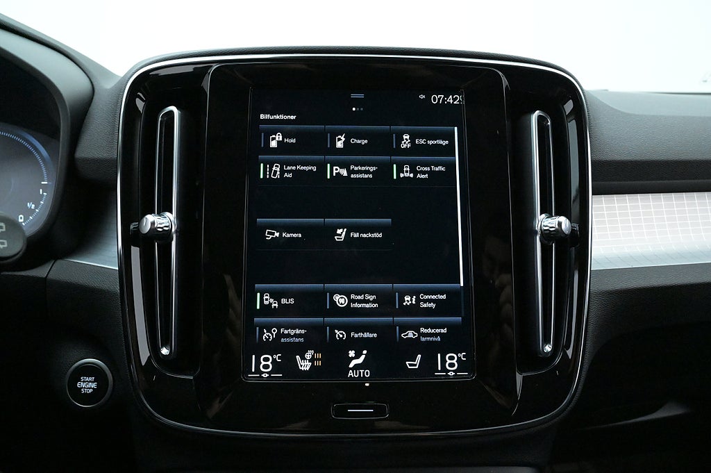 Volvo XC40 Recharge T4 Momentum Advanced Kamera H/K BLIS