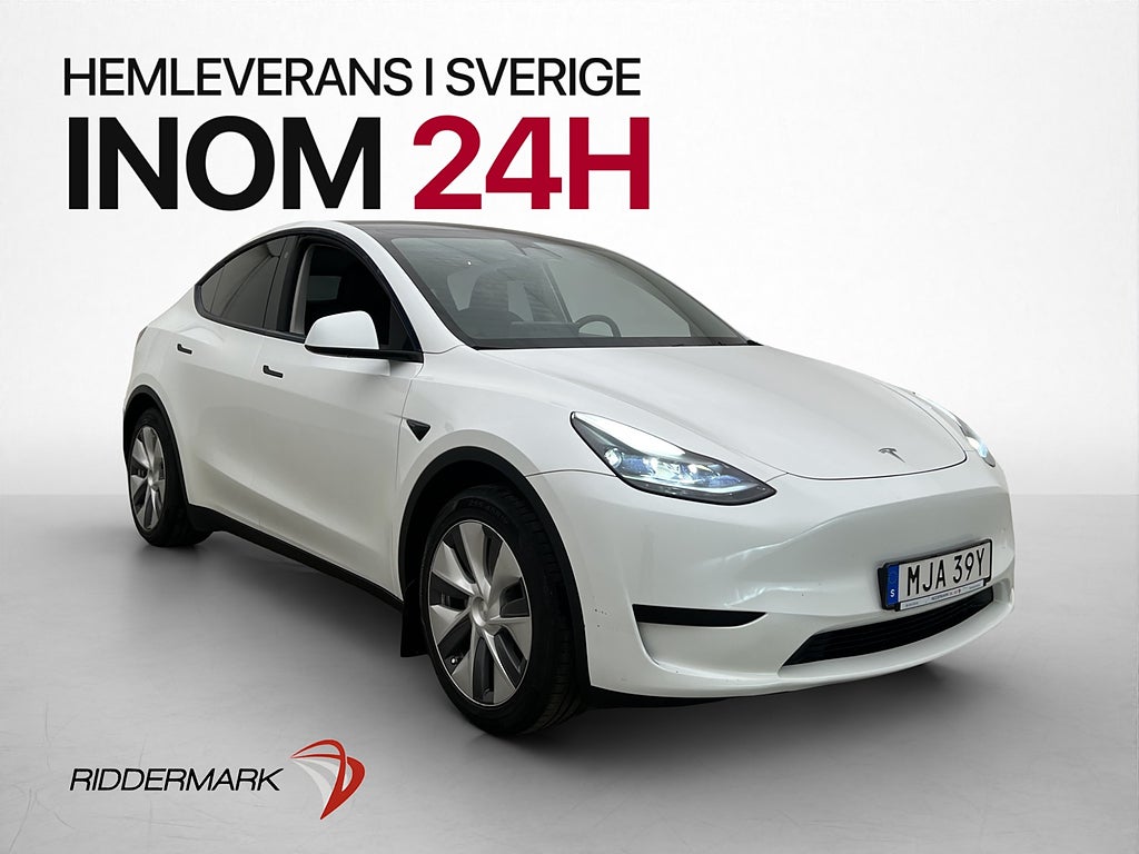 Tesla Model Y Standard Range RWD Drag Pano Läder