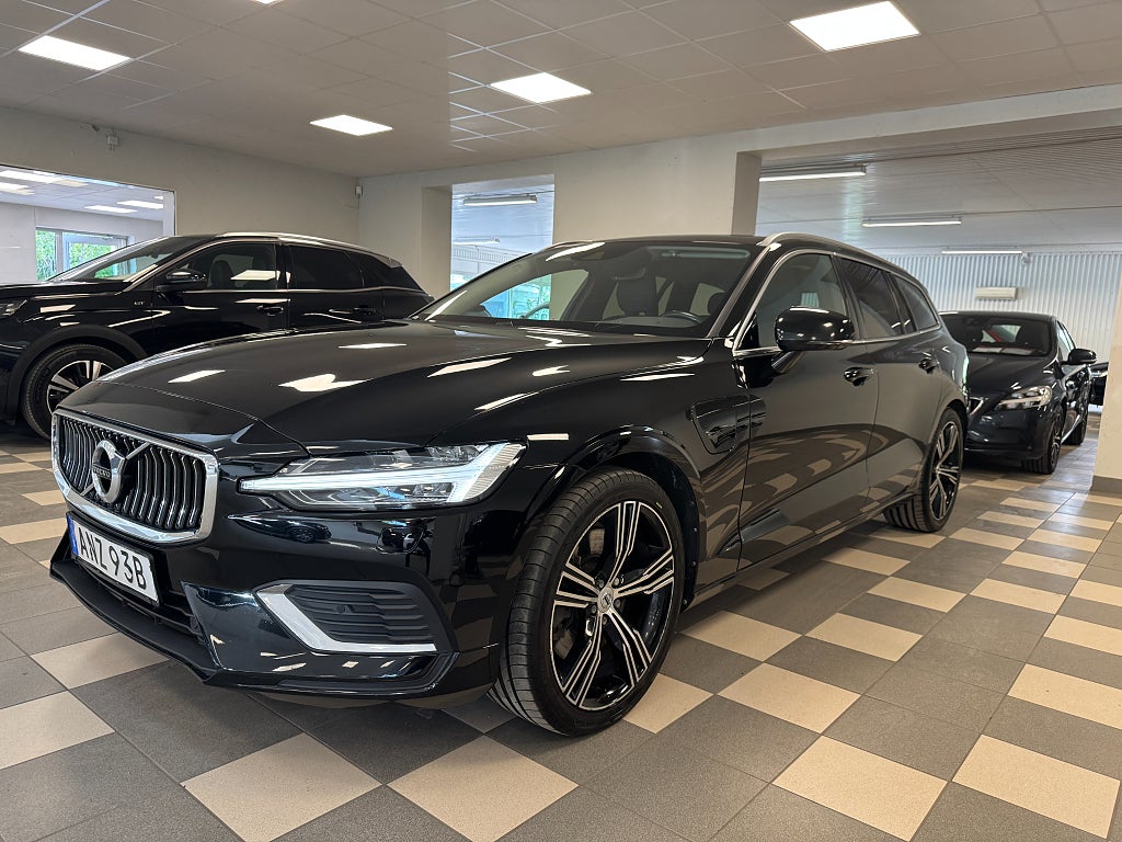 Volvo V60 Recharge T6 AWD Helskinn Inscription CarPlay Drag VOC
