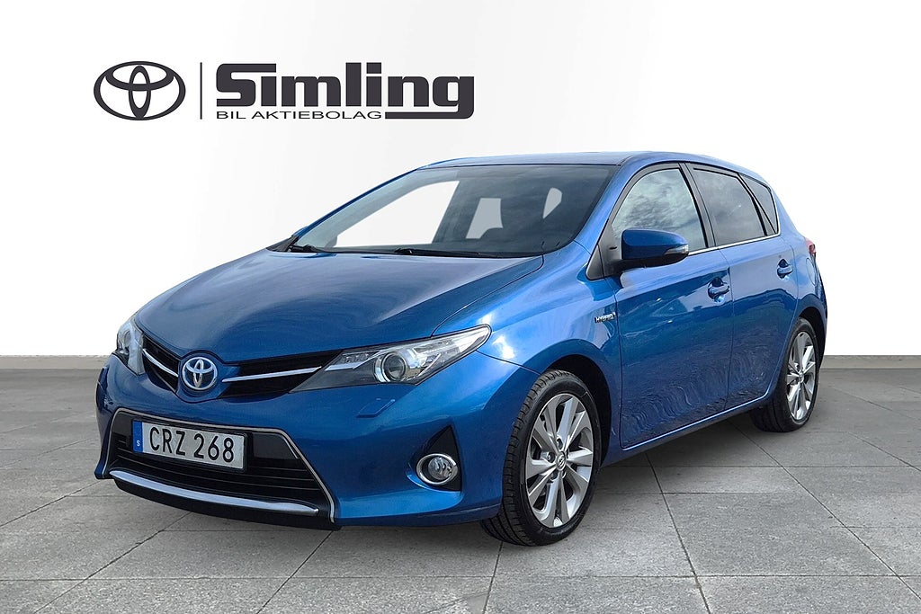 Toyota Auris Hybrid e-CVT Edition 50 / Vinterhjul / Motorvärmare