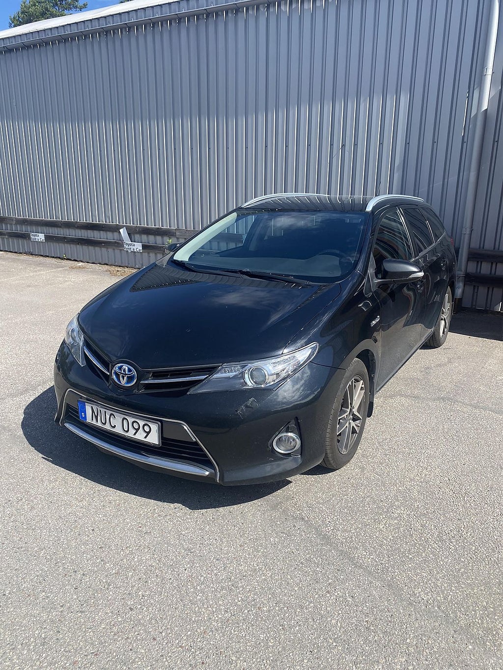 Toyota Auris Touring Sports Hybrid e-CVT | Vinterhjul | M…