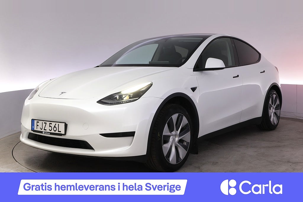 Tesla Model Y Standard Range RWD Autopilot Panorama Drag