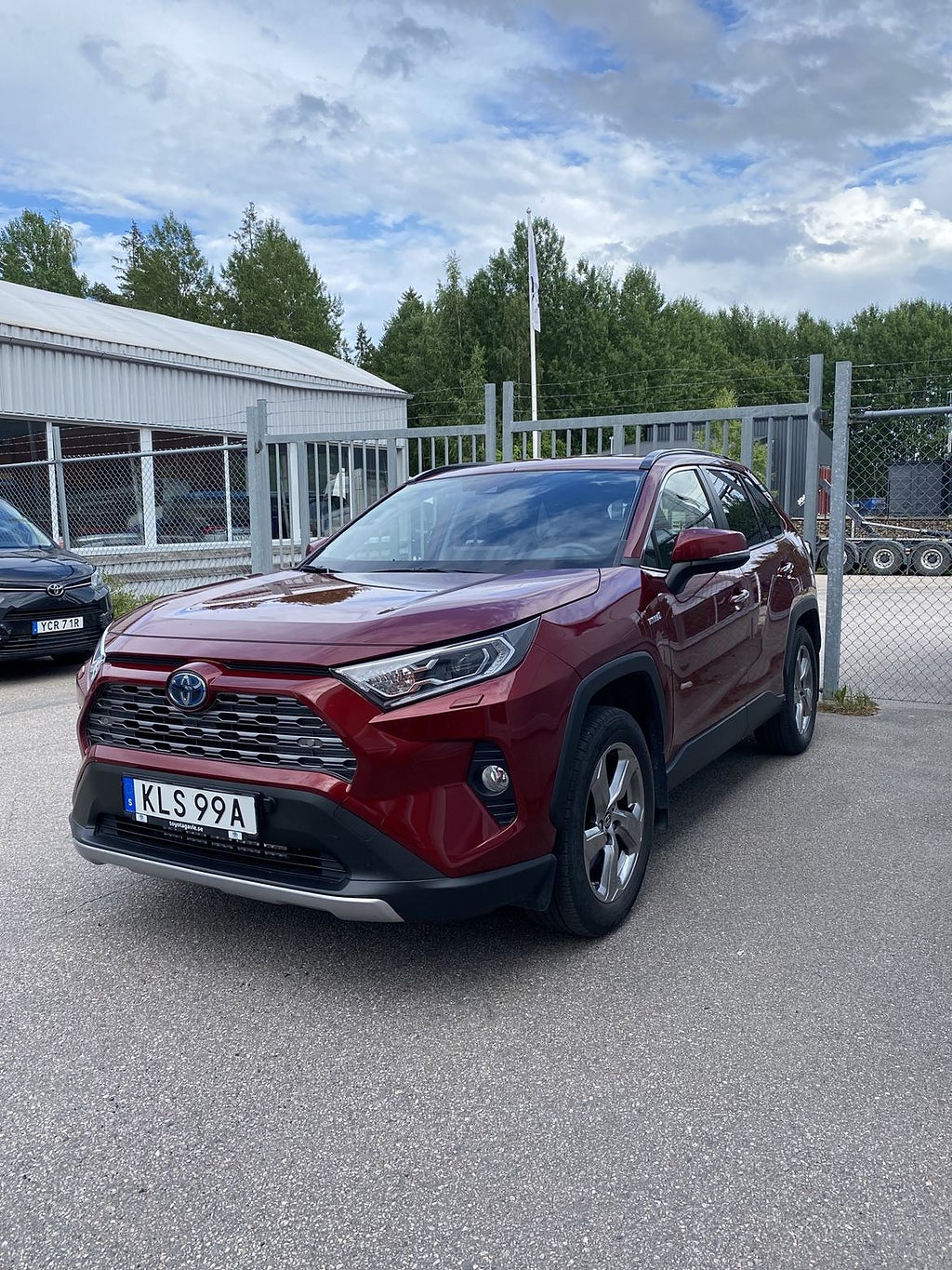Toyota RAV4 Hybrid Executive AWD-i E-CVT | Vinterhjul | M…