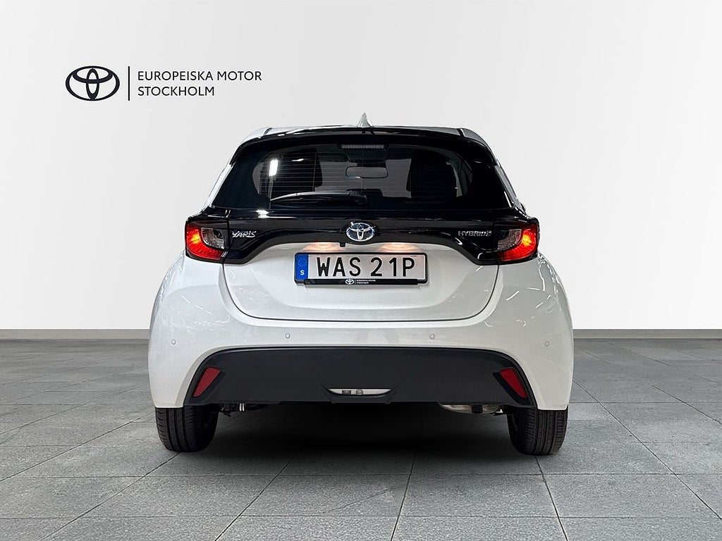 Toyota Yaris 1,5 HSD ACTIVE KOMFORT P-SENSORER / V-HJUL