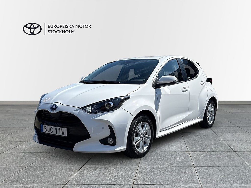 Toyota Yaris 1,5 HSD ACTIVE KOMFORT P-SENSORER / V-HJUL