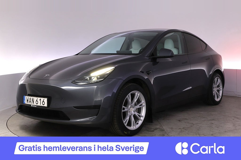 Tesla Model Y Standard Range RWD Autopilot Panorama Drag