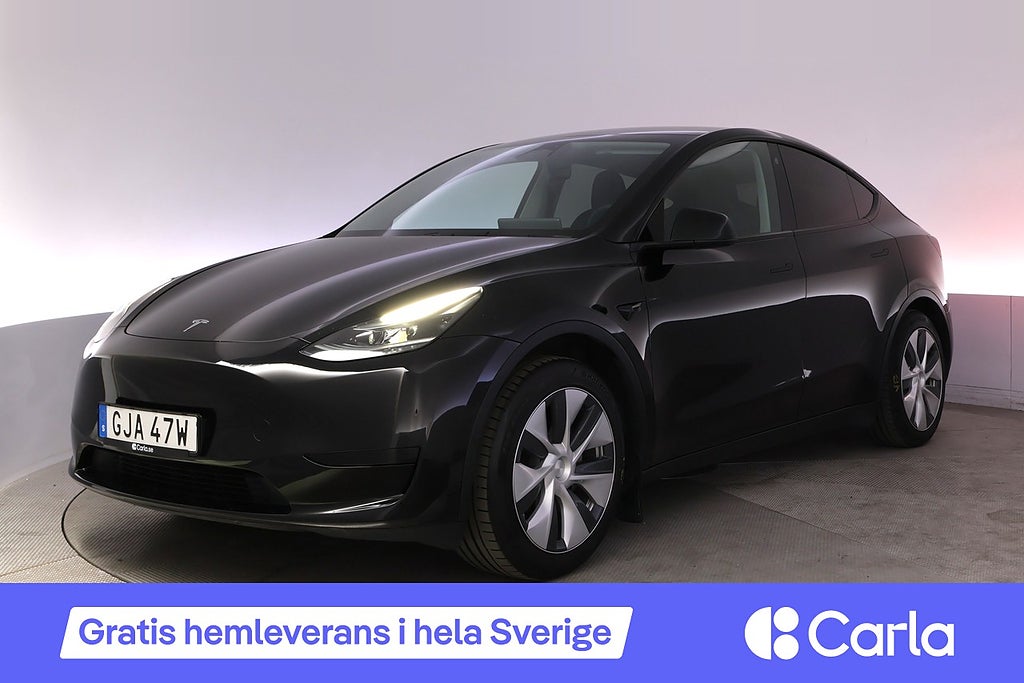 Tesla Model Y Standard Range RWD Autopilot Panorama Drag