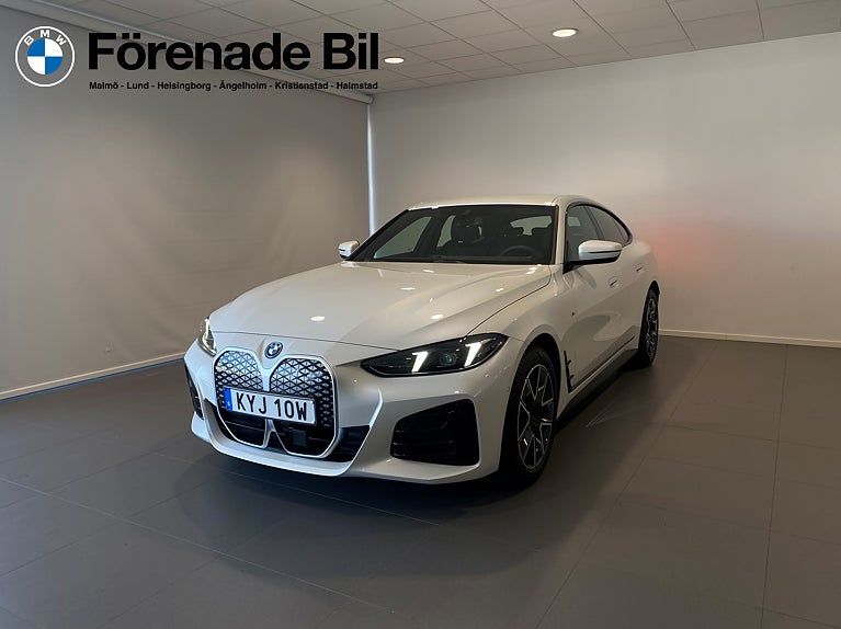 BMW i4 eDrive40 Rattvärme Driving Assistant