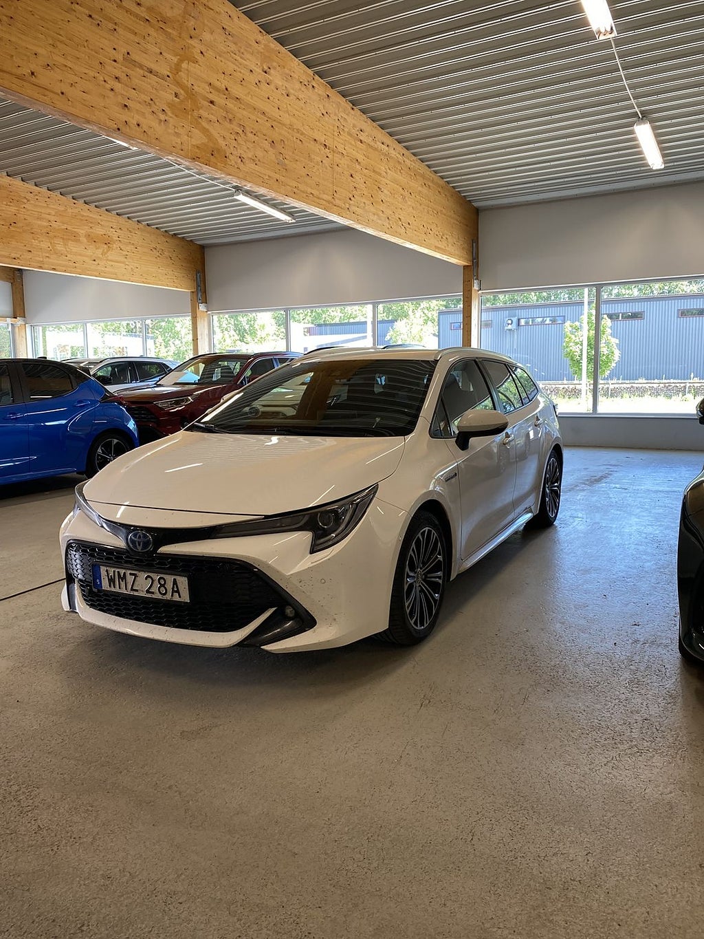 Toyota Corolla Touring Sports Hybrid e-CVT Style | Vinter…