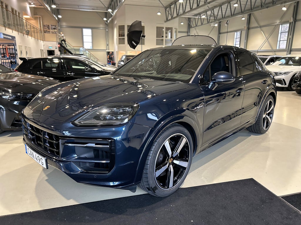 Porsche Cayenne Facelift E-Hybrid Coupé 470hk – Se utrustning!!!