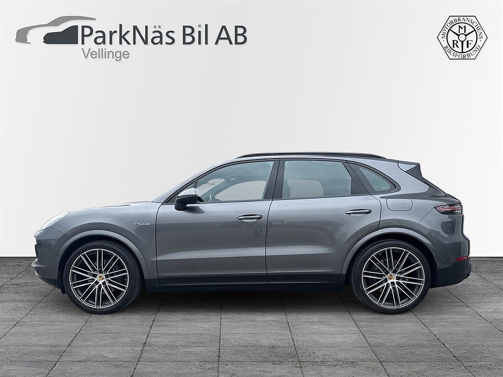 Porsche Cayenne E-Hybrid OBS UTRUSTNING