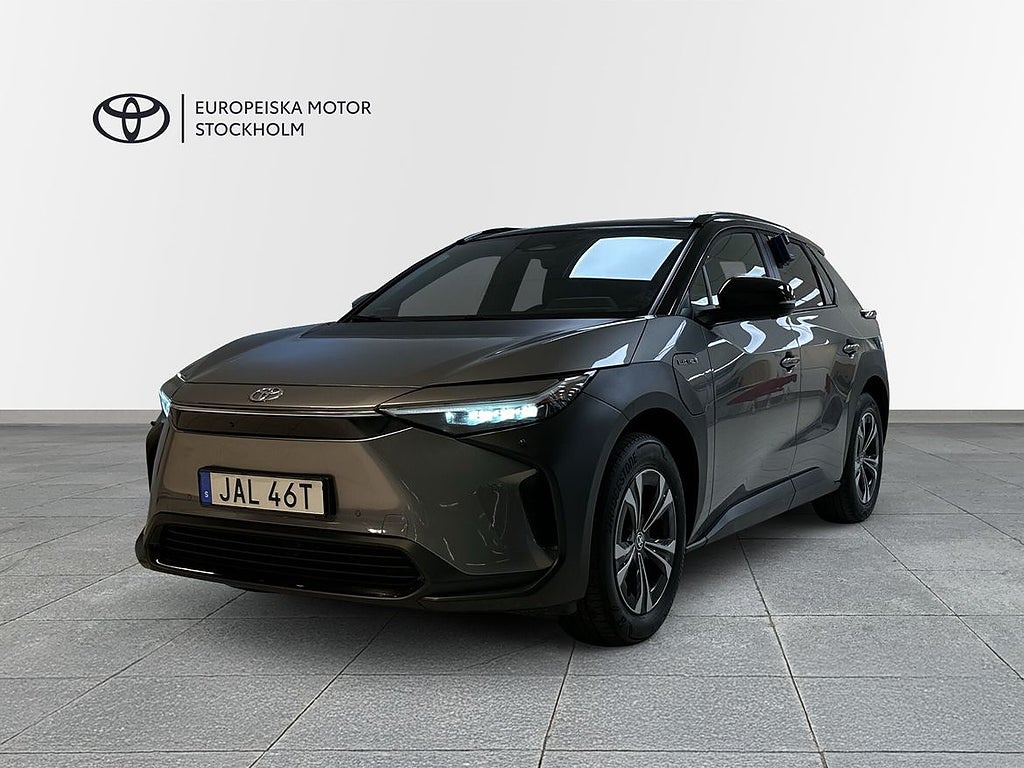 Toyota bZ4X 71.4 kWh AWD STYLE PREMIUM Panorama JBL V-hjul