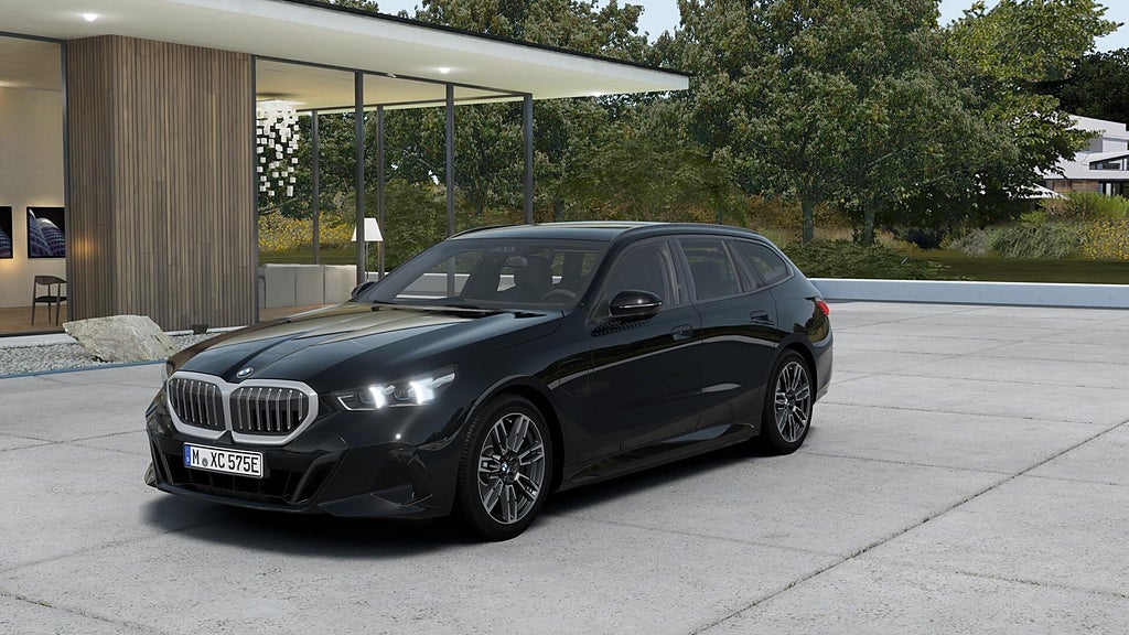 BMW 530e xDrive Touring M Sport Ed H/K Företagskampanj
