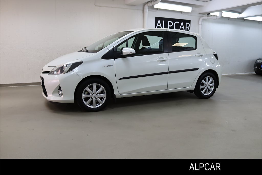 Toyota Yaris HYBRID  ACTIVE KEYLESS V-HJUL