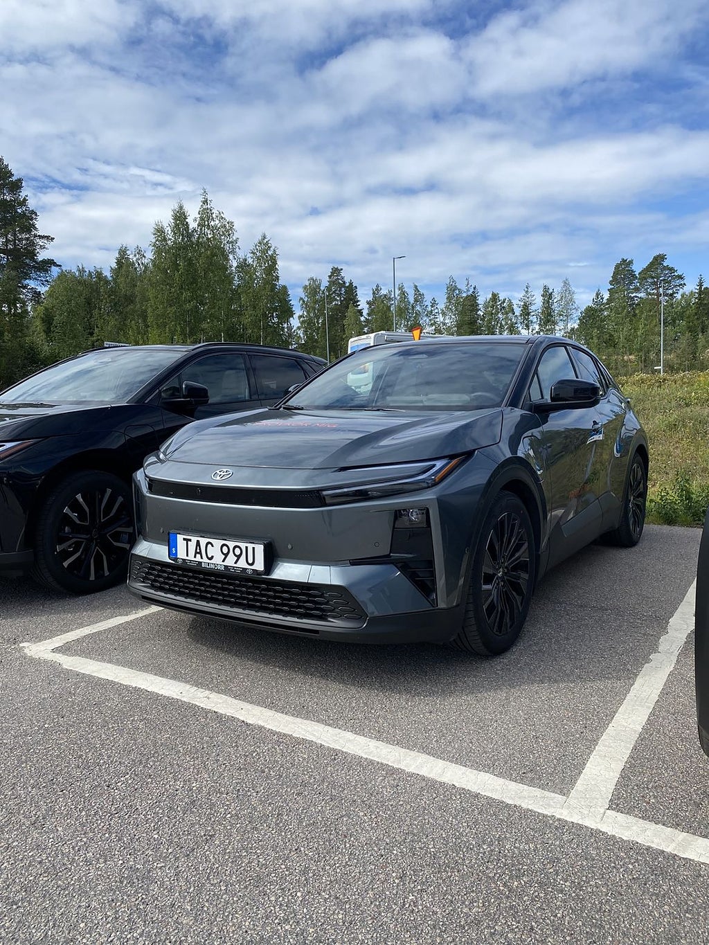 Toyota C-HR C-HR+ Executive Panorama JBL AWD 77 kWh | Vin…