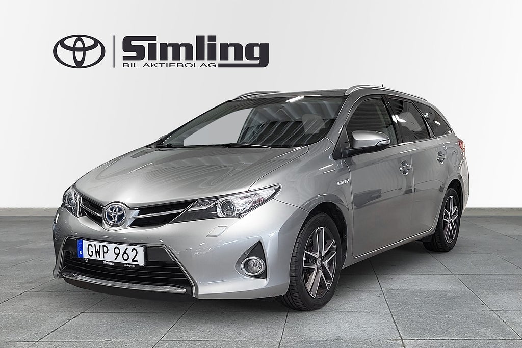 Toyota Auris TS 1,8 Hybrid Edition Feel / Värmare / Vinterhjul