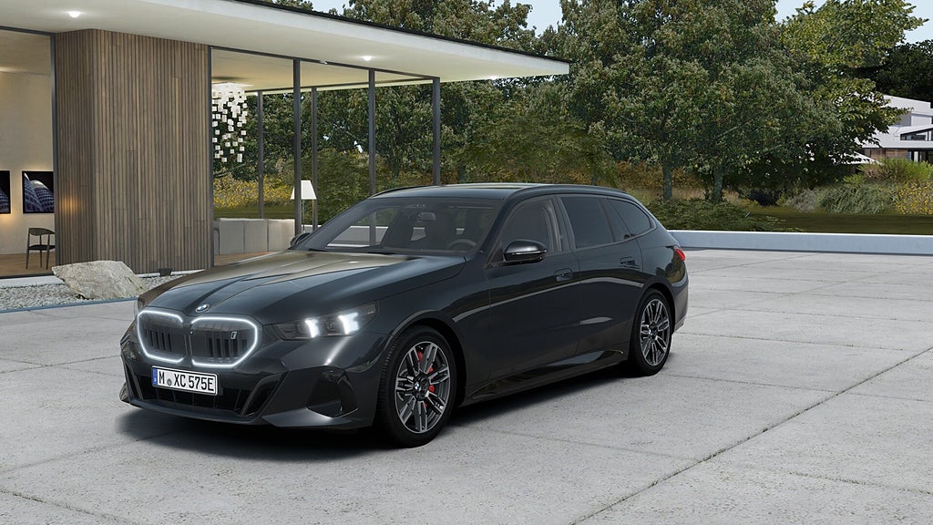 BMW i5 xDrive40 Touring M Sport Business Ed Drag DA | Ränta 0,95%