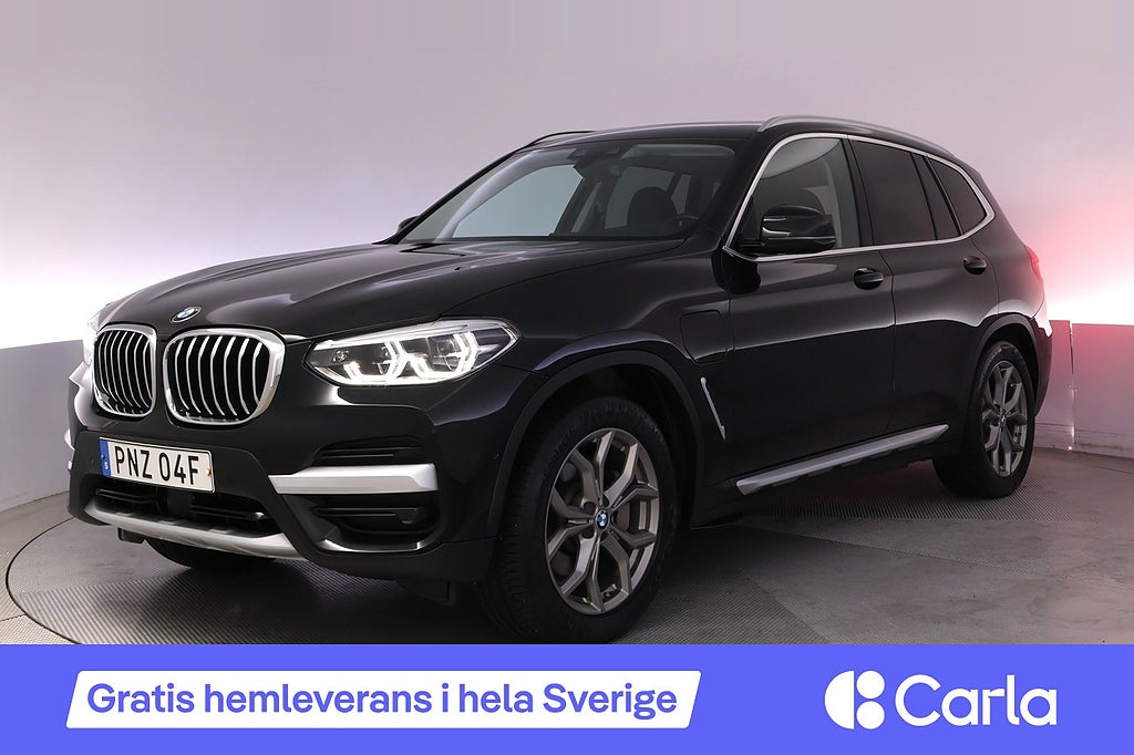 BMW X3 xDrive30e X-line Pano Kamera Elstol Navi LED Drag