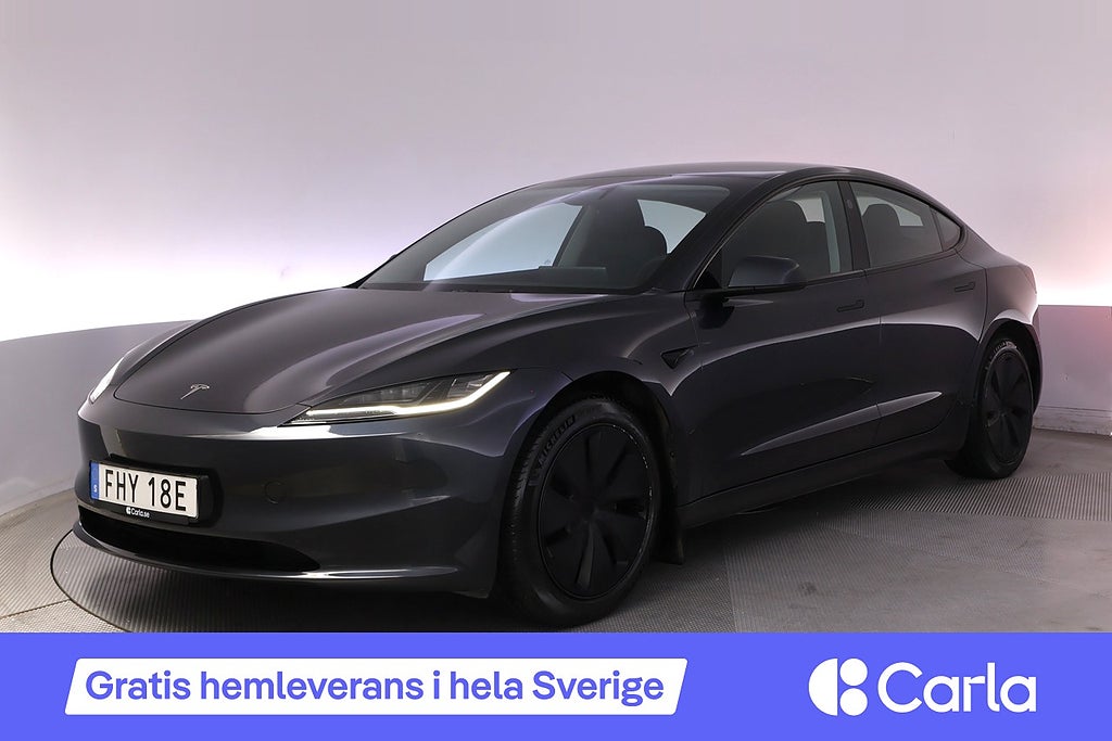 Tesla Model 3 Standard Range Highland Autopilot Panorama