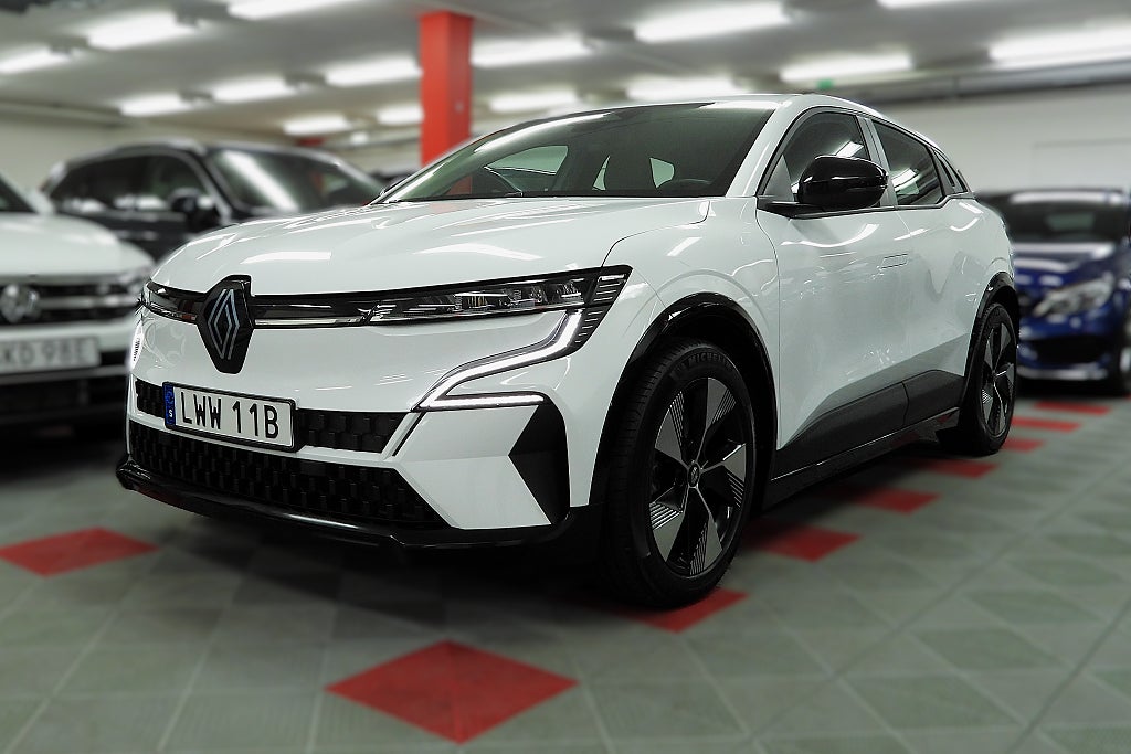 Renault Mégane E-TECH 60 kWh Lång Range Dragkrok Backkamera Carplay