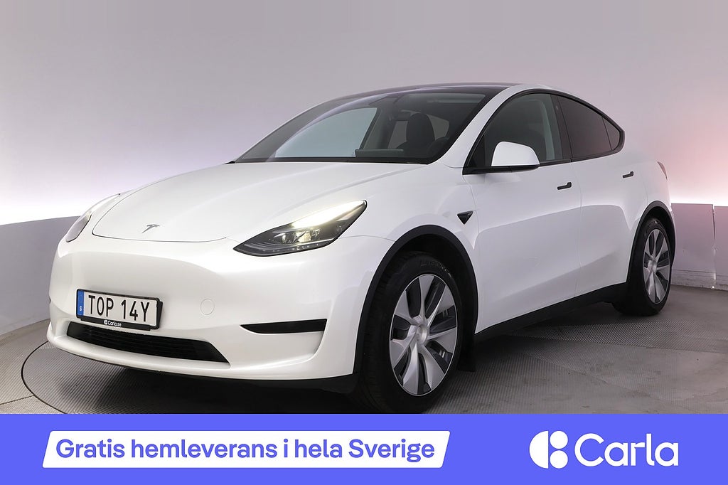 Tesla Model Y Standard Range RWD Autopilot Panorama Drag