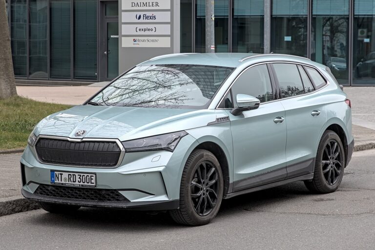 Skoda Enyaq iV el-SUV – Skoda elbil till salu