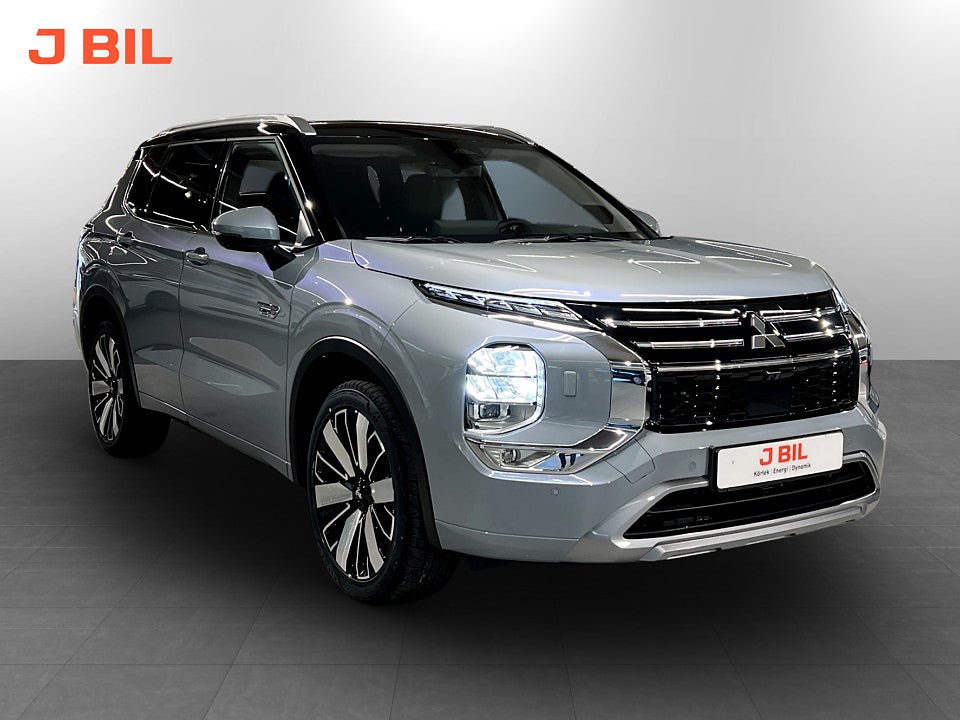 Mitsubishi Outlander Instyle PHEV – DEMO