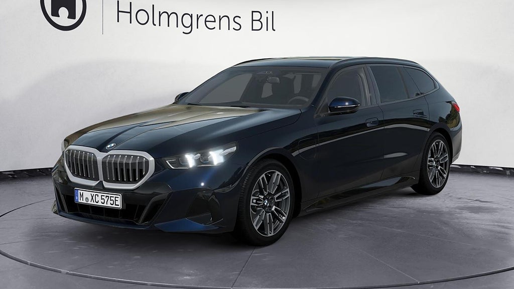 BMW 530e xDrive Touring M Sport H K Fartpilot Kamera Drag | Ränta 3,95%