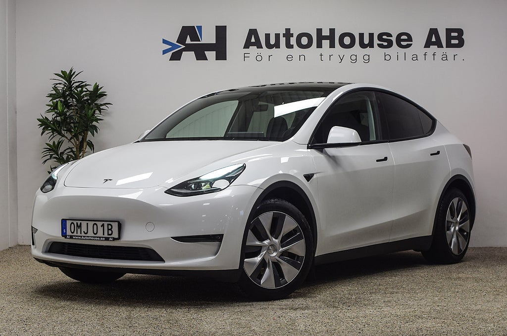 Tesla Model Y Long Range AWD 514HK Ryzen Dragkrok Svensksåld