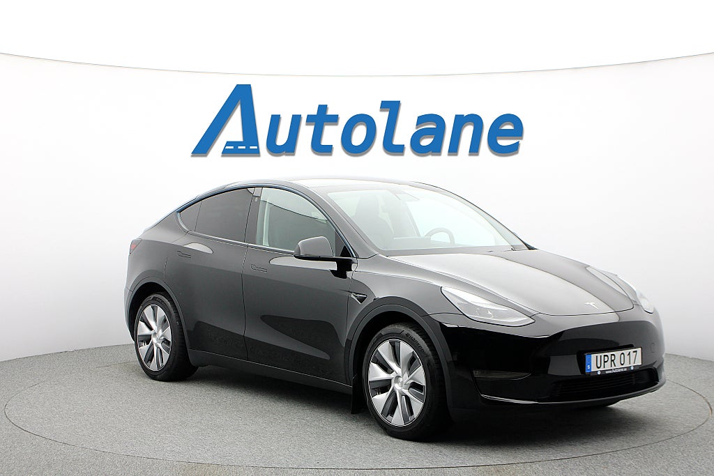 Tesla Model Y Long Range AWD, Panorama, Drag, Kamera, MOMS 514hk