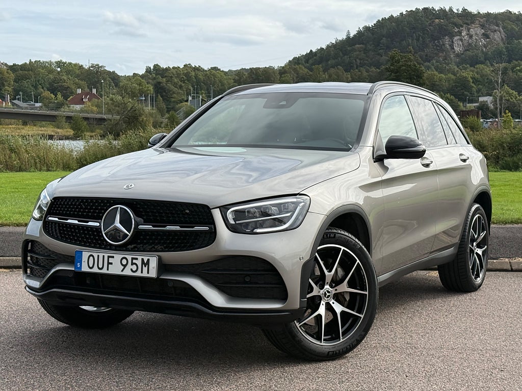 Mercedes-Benz GLC 300 de 4M / AMG / Drag / 20″ / Distronic / Nyservad