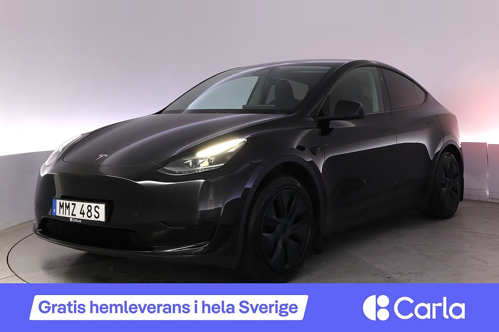 Tesla Model Y Standard Range RWD Autopilot Panorama Drag