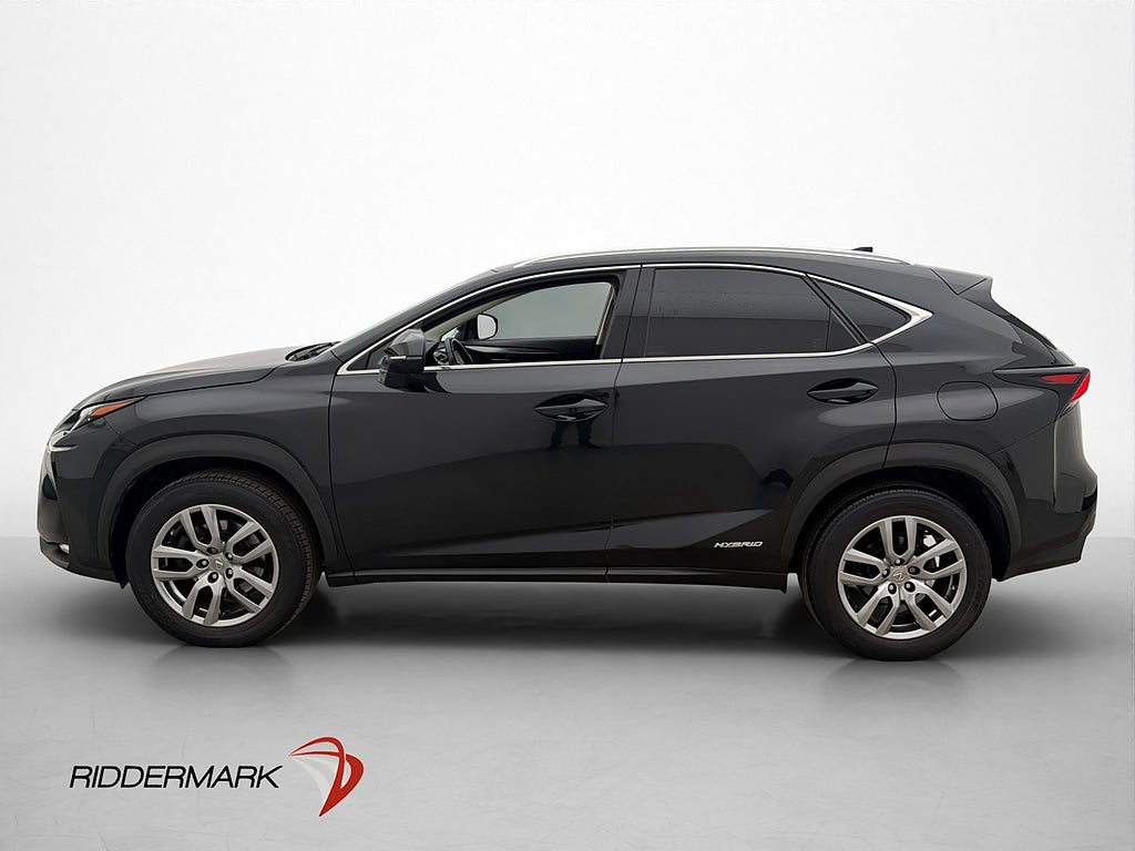 Lexus NX 300h AWD Executive Skinn Rattvärme Kamera 197hk