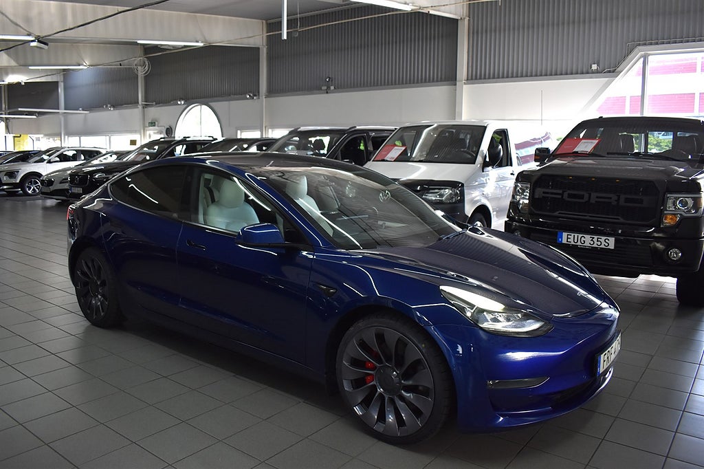 Tesla Model 3 Performance (513hk) FSD / VÄRMARE