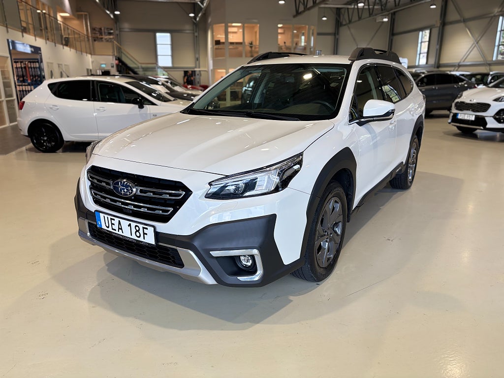 Subaru Outback 2.5 4WD XFuel Adventure, Drag, Bensin Värmare,