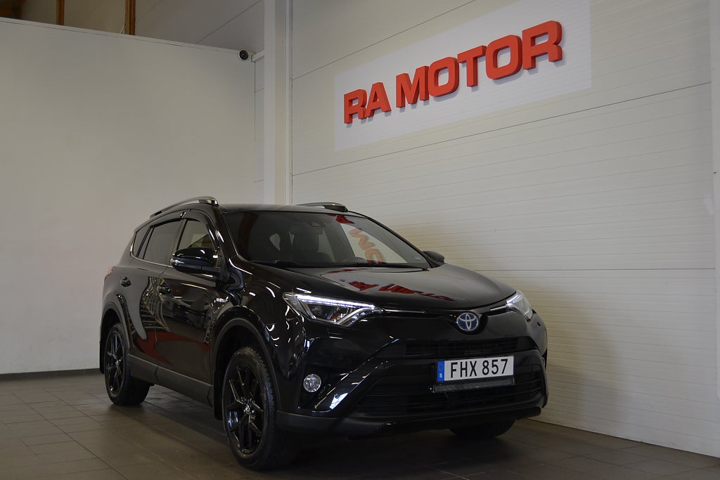 Toyota RAV4 Hybrid 2.5 Dual VVT-i AWD-i E-CVT X-Edition Drag M-Värm