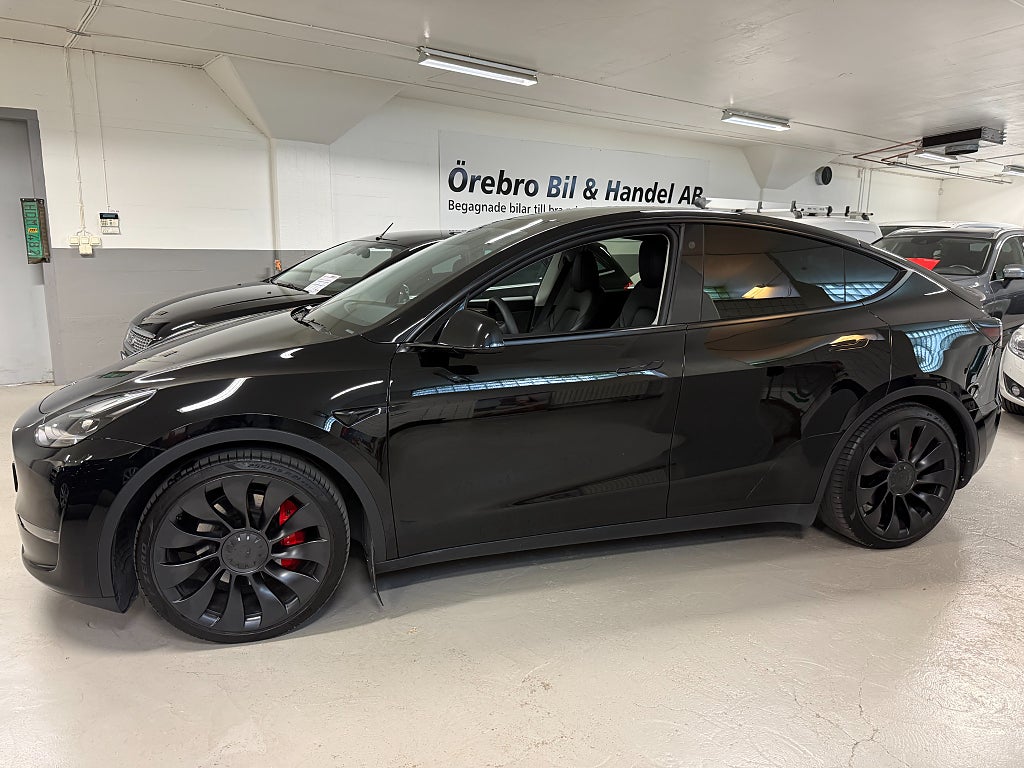 Tesla Model Y Performance AWD Drag Moms SoV hjul 21″ 1 års Garanti
