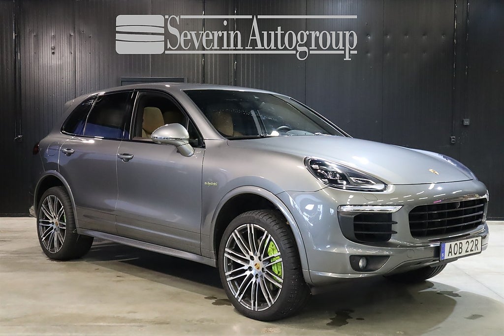 Porsche Cayenne S E-Hybrid  (416hk) Pano / Navi