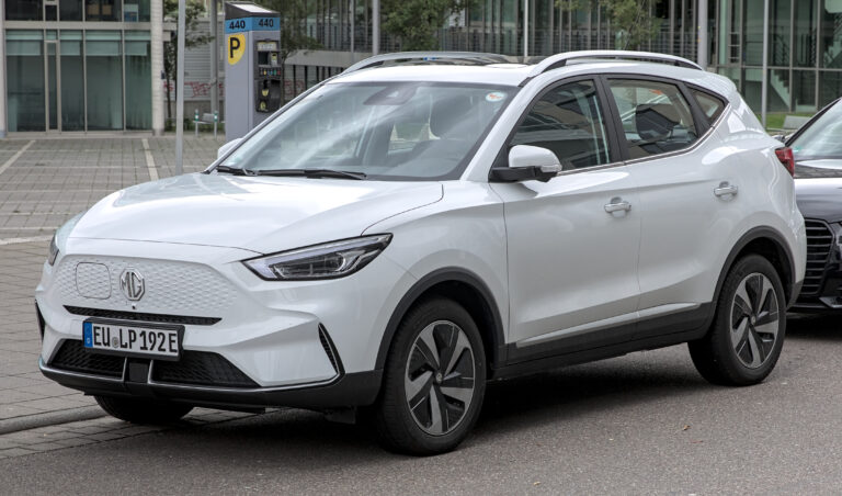 MG ZS EV elbil - begagnad MG elbil till salu