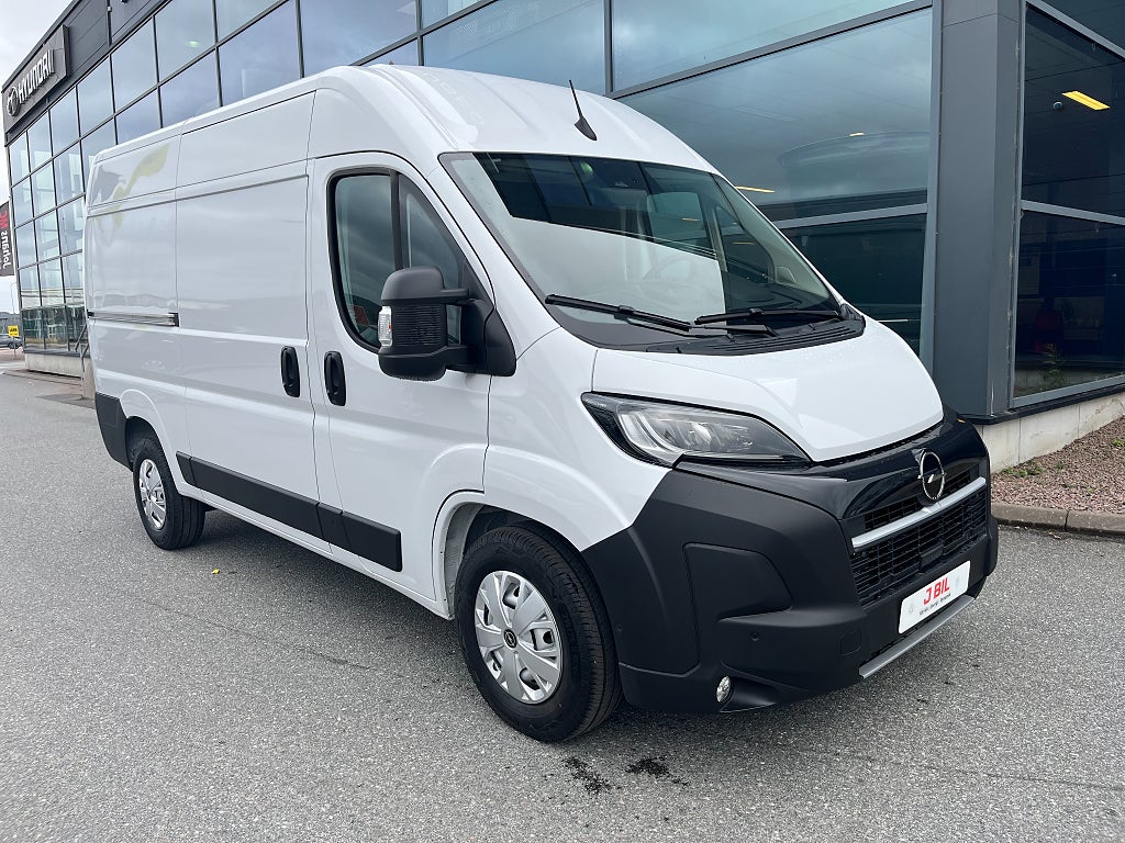 Opel Vivaro Electric Automat L2