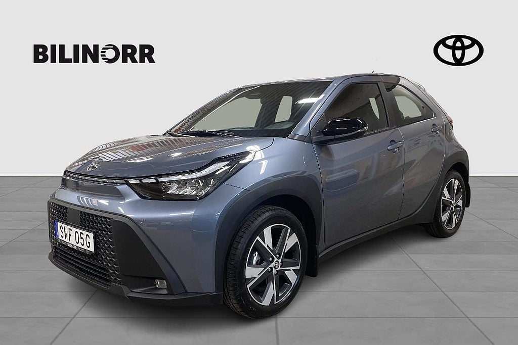 Toyota Aygo X Hybrid Play Comfort Pack | Vinterhjul