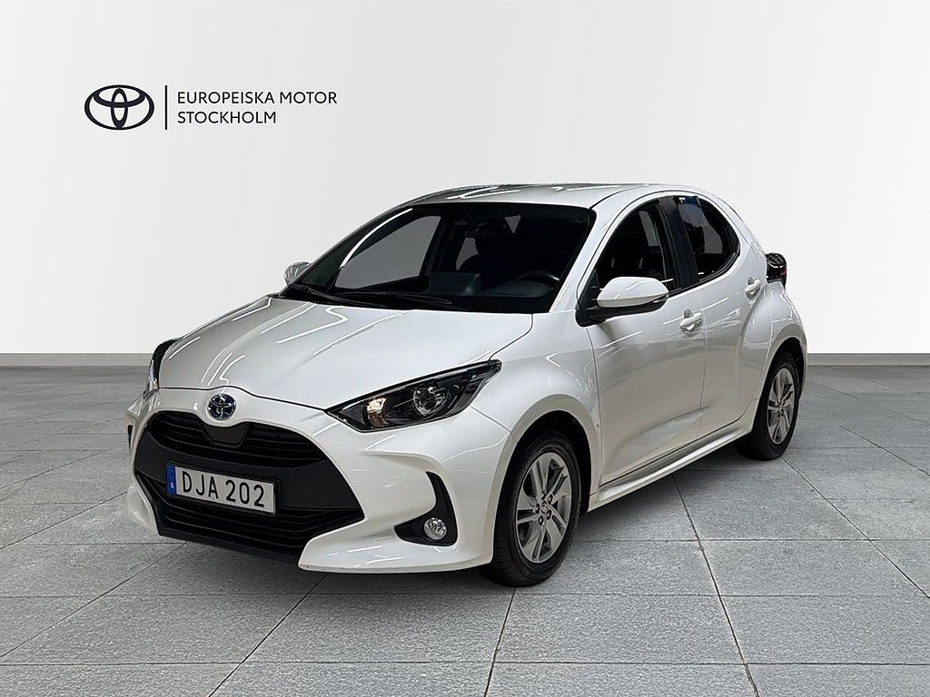 Toyota Yaris 1,5 HSD ACTIVE KOMFORTPAKET / V-HJUL / MOMS