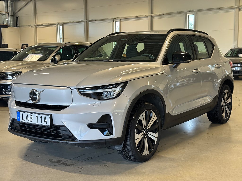 Volvo XC40 Recharge Twin 4WD AUT DRAG MOMS V-HJUL  408HK KAMERA