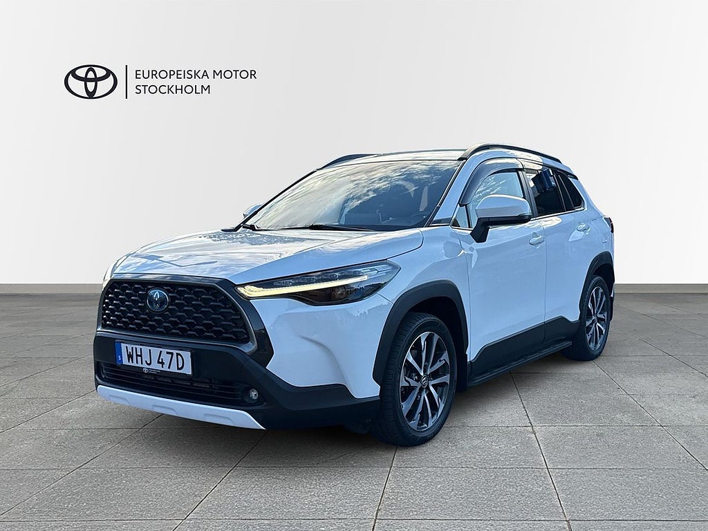 Toyota Corolla Cross 2,0 AWD-I HYBRID STYLE FOTSTEG V-HJUL