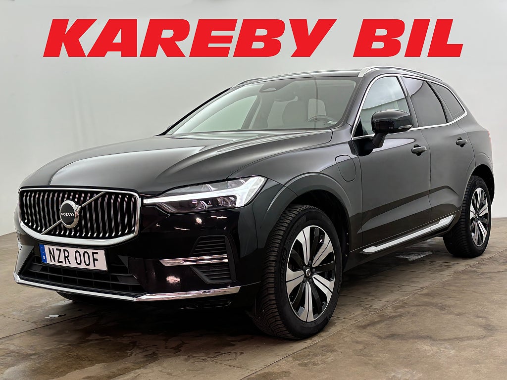Volvo XC60 Recharge T6 AWD Core Bright Panorama H/K Drag Bkamera
