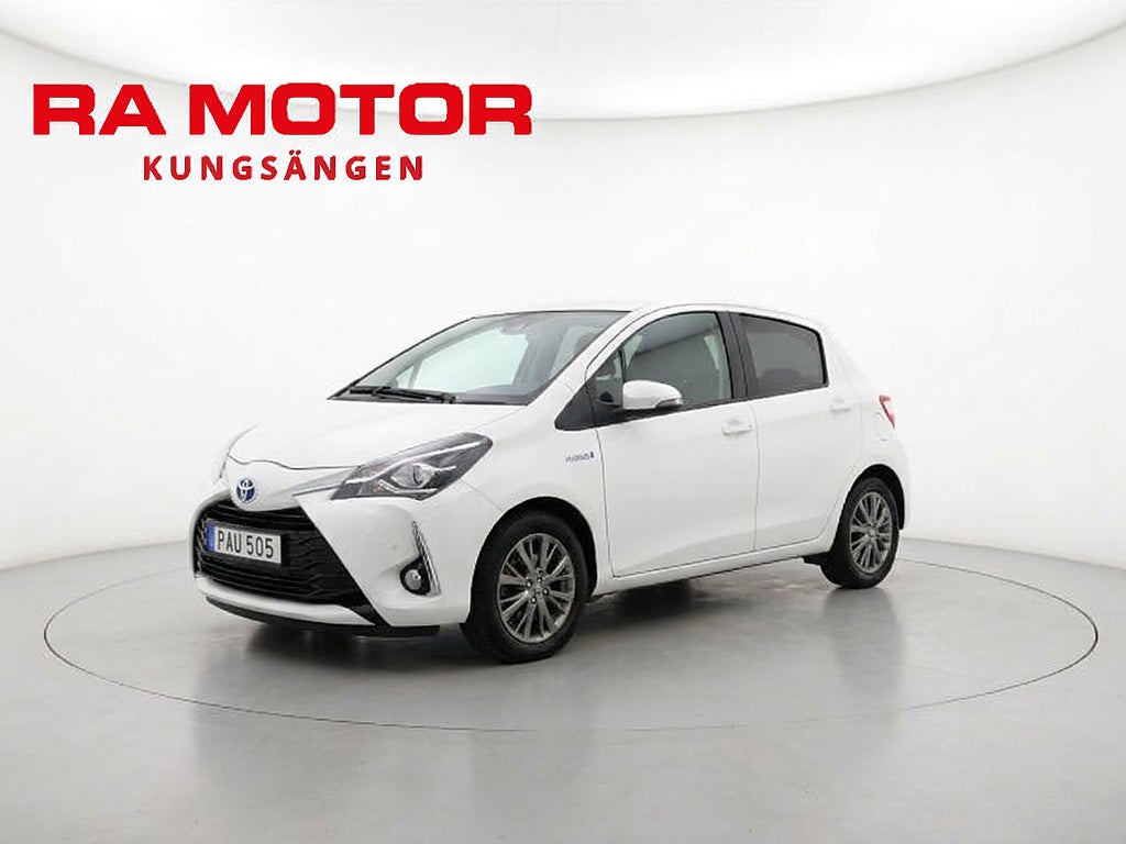 Toyota Yaris Hybrid Active | Kamera | P-sensorer