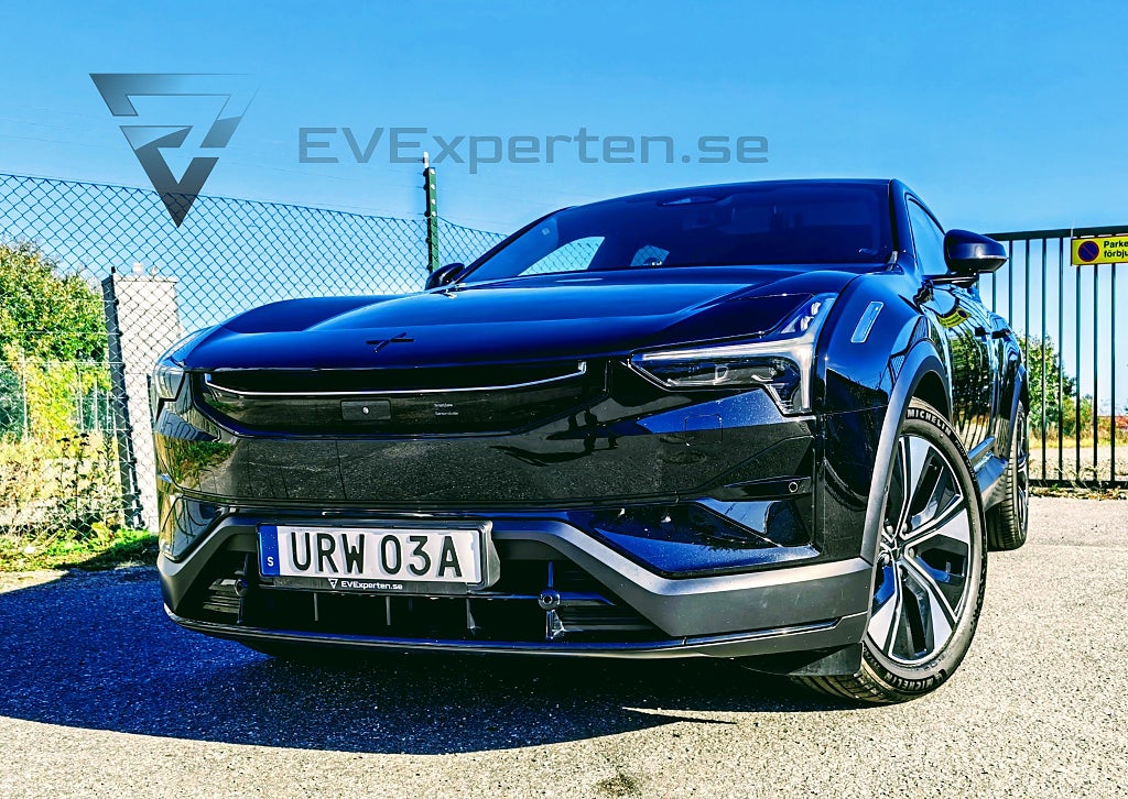 Polestar 3 Long Range Dual Motor Plus Pilot B&W HUD 360 Moms
