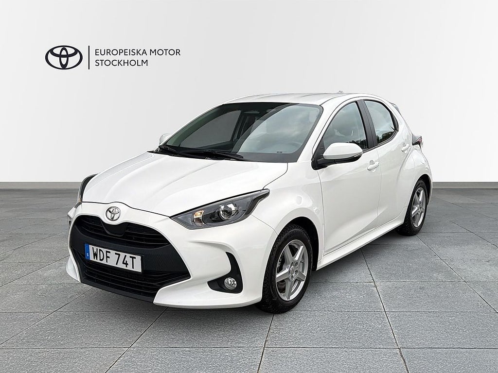 Toyota Yaris 1,5 HYBRID ACTIVE KOMFORTPAKET V-hjul